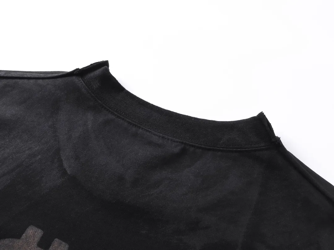 【 . Quality】BALENCI*GA/ .25ss New Arrival T 。 Authentic 。 ‼️ ， 。 . ZP . 260 ， . ， ， 。 Classic ， 。 。 . 。 OS . Same Style。 ：BL 253635 ：Black Size：XS S M L